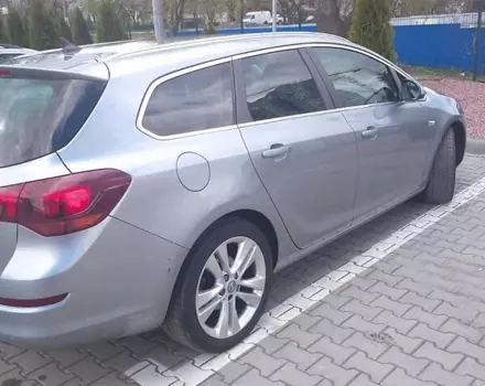 Opel Astra J, 2011 г.в.