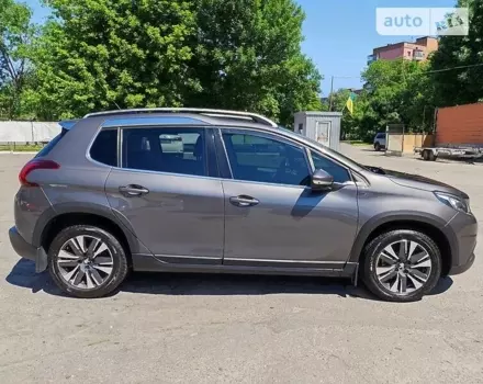 Peugeot 2008, 2017 г.в.