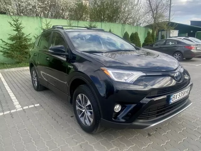 Toyota RAV4, 2017 г.в.
