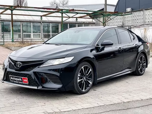 Toyota Camry, 2018 г.в.