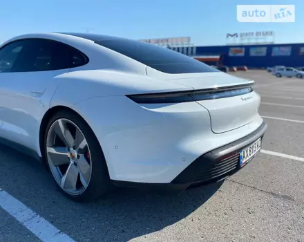 Porsche Taycan, 2020 г.в.