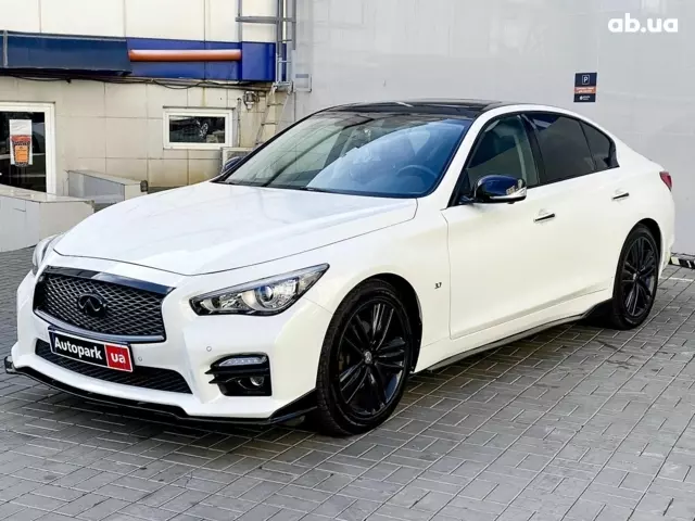 Infiniti Q50, 2015 г.в.