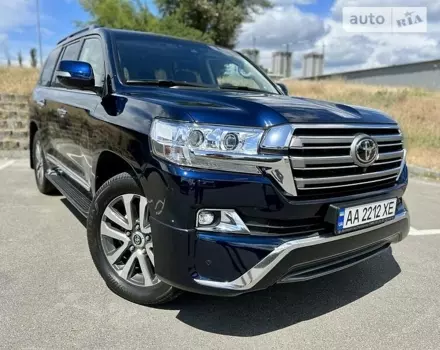 Toyota Land Cruiser 200, 2016 г.в.