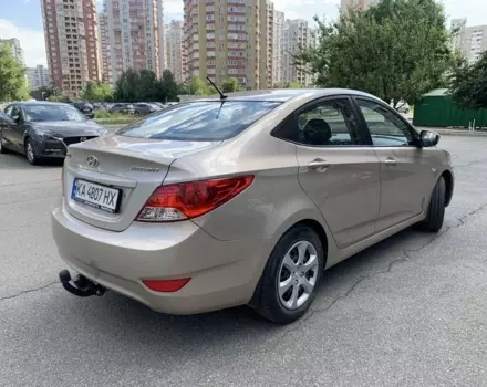Hyundai Accent, 2011 г.в.
