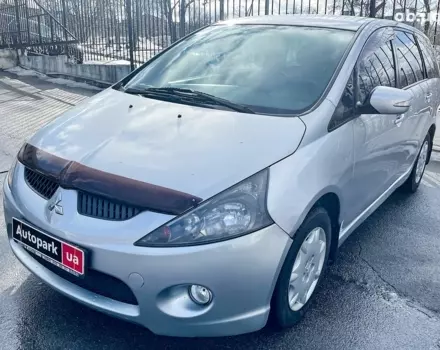 Mitsubishi Grandis, 2005 г.в.