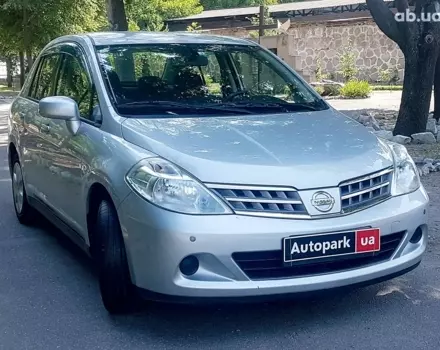 Nissan TIIDA, 2010 г.в.