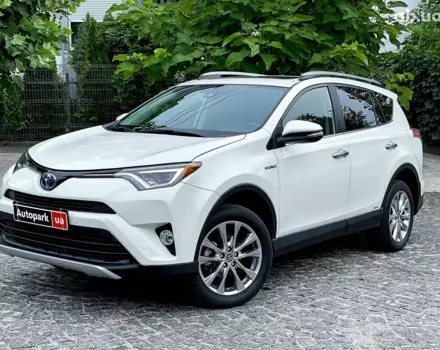 Toyota RAV4, 2018 г.в.