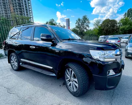 Toyota Land Cruiser 200, 2016 г.в.