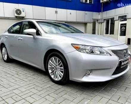 Lexus ES, 2014 г.в.
