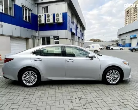 Lexus ES, 2014 г.в.