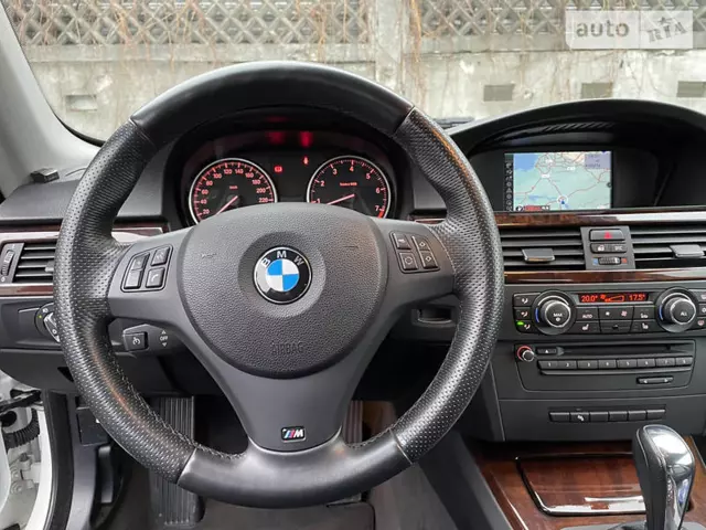 BMW 320, 2010 г.в.
