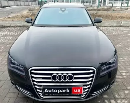 Audi A8, 2011 г.в.