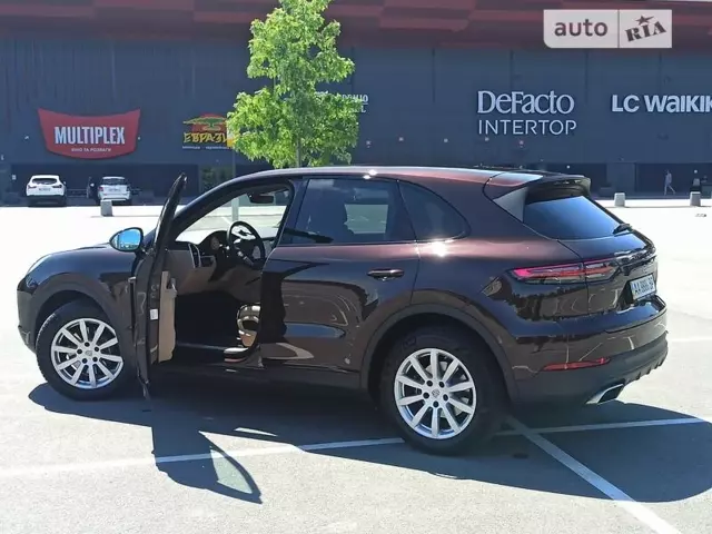 Porsche Cayenne, 2021 г.в.
