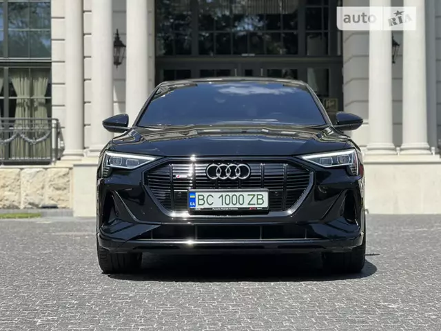Audi E-Tron, 2021 г.в.