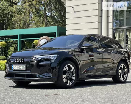 Audi E-Tron, 2021 г.в.