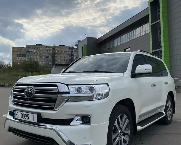 Toyota Land Cruiser 200, 2018 г.в.