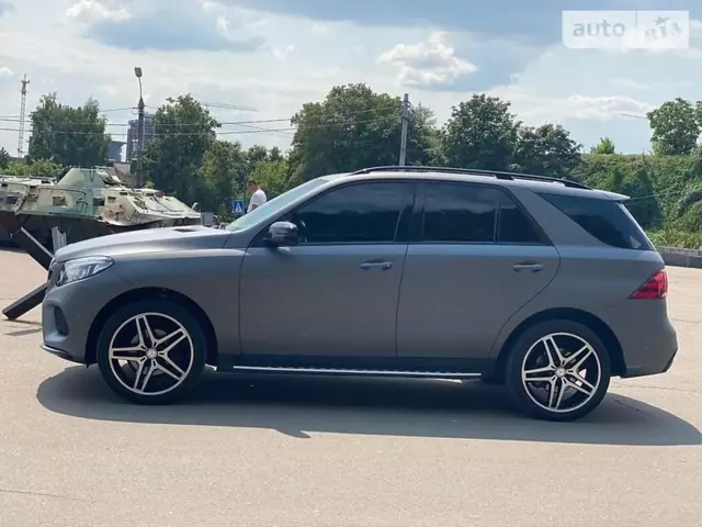 Mercedes-Benz GLE 350, 2016 г.в.