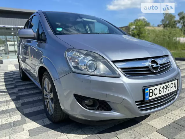Opel Zafira, 2010 г.в.