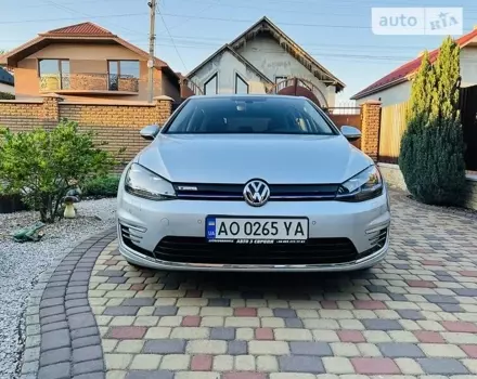 Volkswagen e-Golf, 2019 г.в.