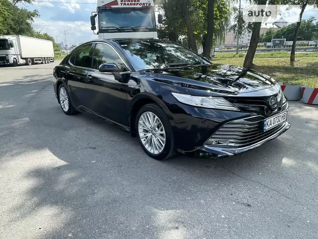 Toyota Camry, 2020 г.в.