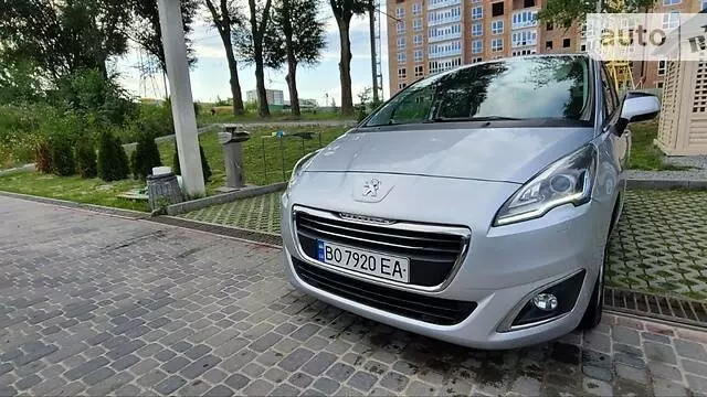 Peugeot 5008, 2014 г.в.