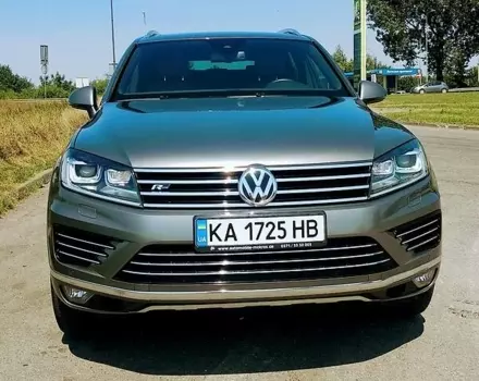 Volkswagen Touareg, 2015 г.в.