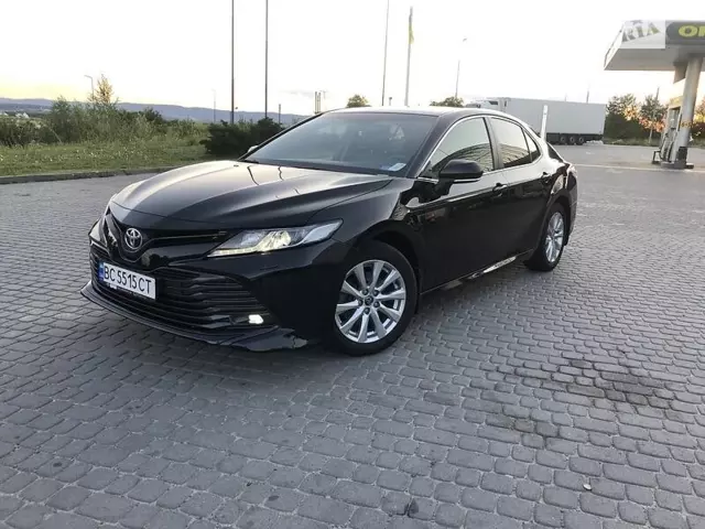 Toyota Camry, 2019 г.в.
