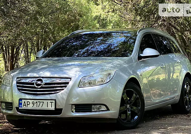 Opel Insignia, 2010 г.в.