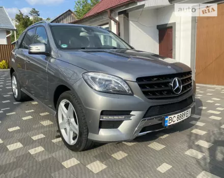 Mercedes-Benz ML 350, 2012 г.в.
