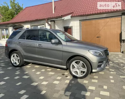 Mercedes-Benz ML 350, 2012 г.в.