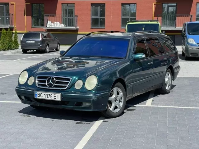 Mercedes-Benz 240, 1998 г.в.