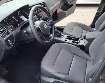 Volkswagen e-Golf, 2019 г.в.