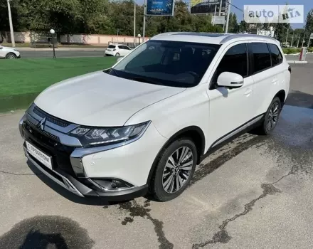 Mitsubishi Outlander, 2020 г.в.