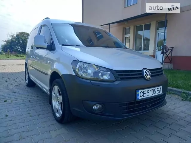 Volkswagen Caddy пасс., 2012 г.в.