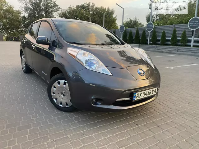 Nissan Leaf, 2013 г.в.