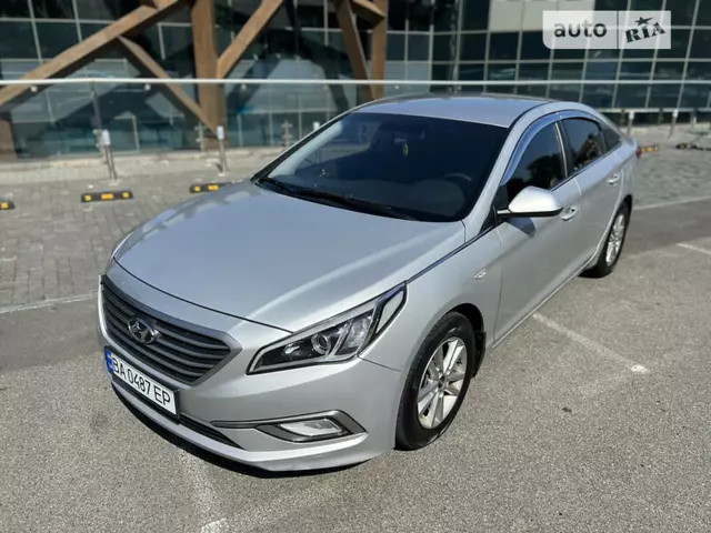 Hyundai Sonata, 2015 г.в.