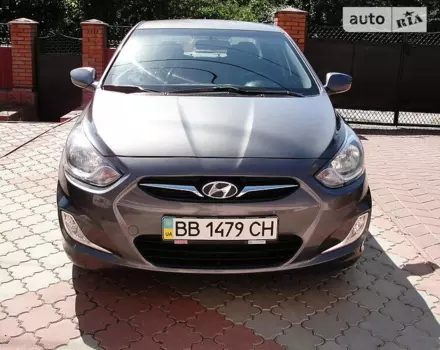 Hyundai Accent, 2012 г.в.