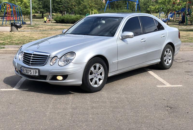Mercedes-Benz E 200 2008