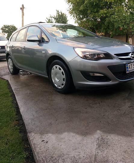 Opel Astra J 2013