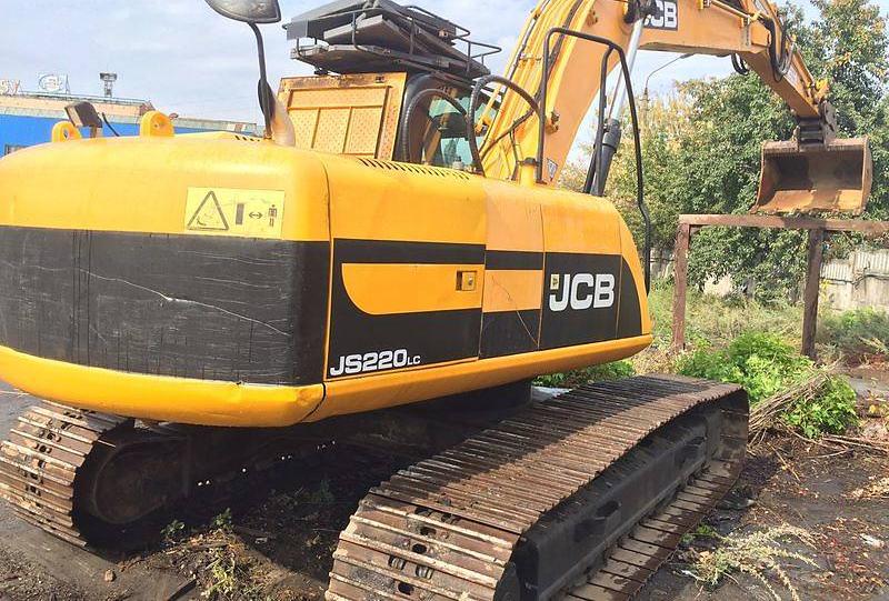 JCB JS 220 2010