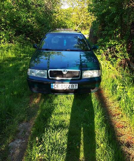 Skoda Octavia Tour 2000