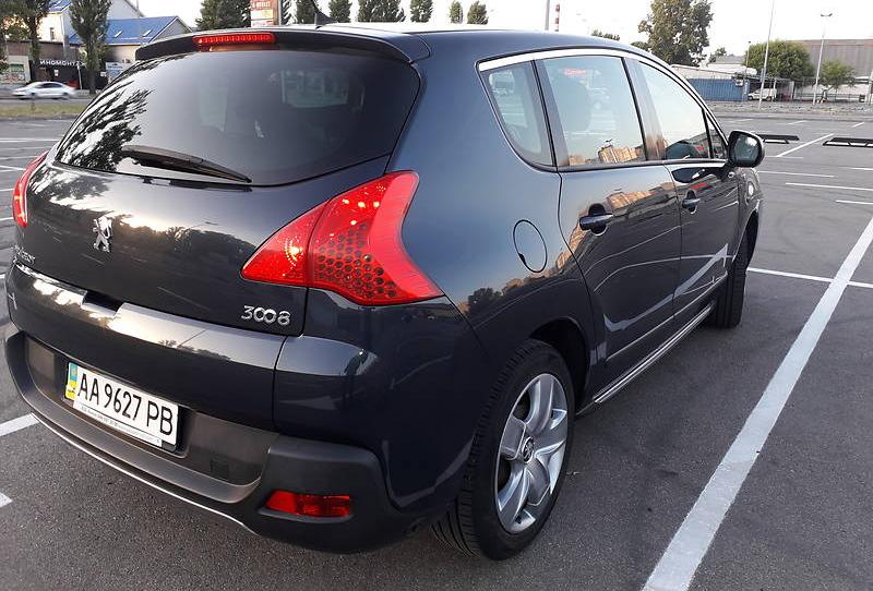 Peugeot 3008 OFFICIAL ALURE 2013 2012