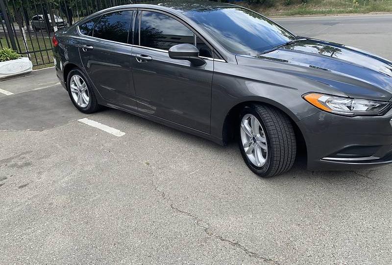 Ford Fusion SE 2018
