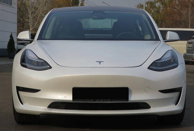 Tesla Model 3 2019
