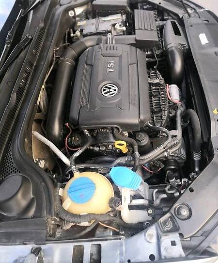 Volkswagen Jetta Sport 1.8 tsi 2016