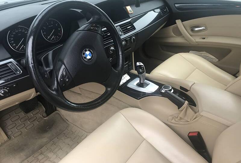 BMW 523 2008