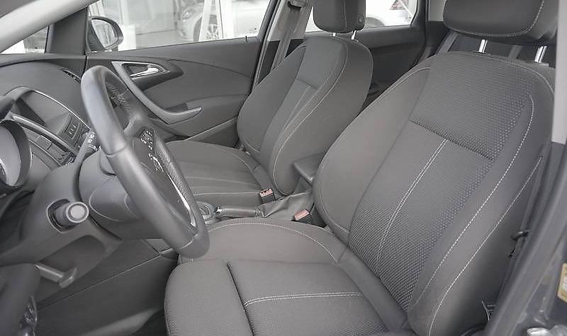 Opel Astra J 2014