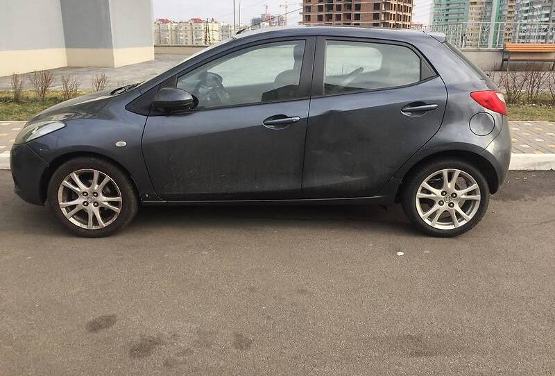 Mazda 2 2008