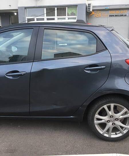 Mazda 2 2008