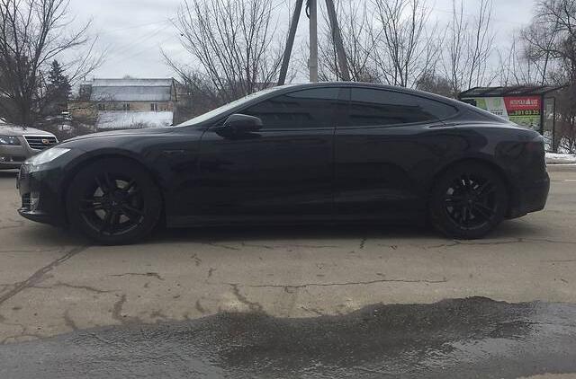 Tesla Model S S70D 2015
